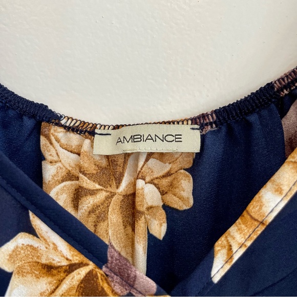 Off the Shoulder Floral Crop Top (S) - Picture 5 of 5